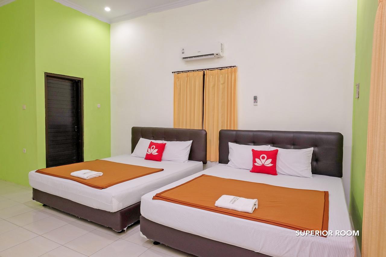 Zen Rooms B Walk Batu มะลัง ภายนอก รูปภาพ