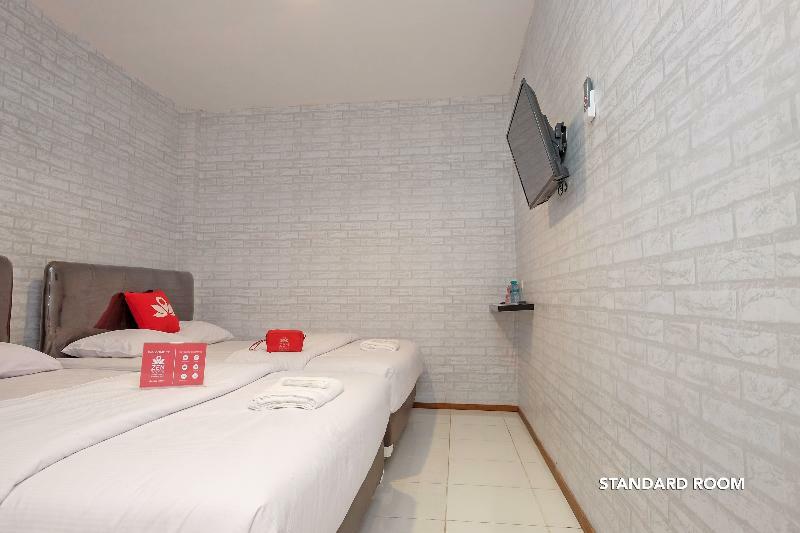 Zen Rooms B Walk Batu มะลัง ภายนอก รูปภาพ