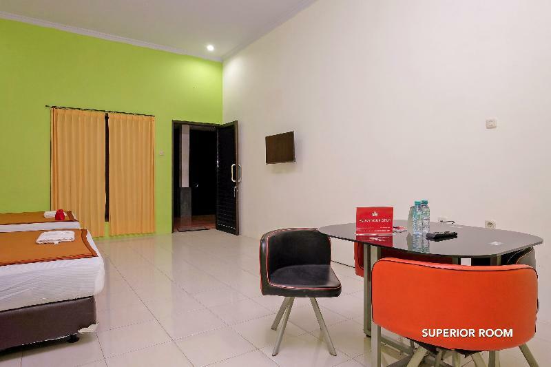 Zen Rooms B Walk Batu มะลัง ภายนอก รูปภาพ